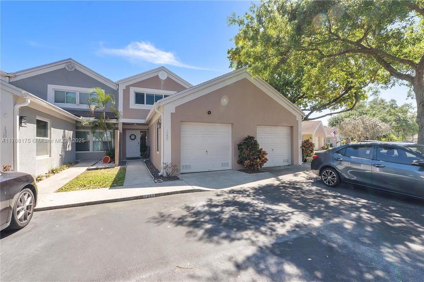 Picture of 1357 NW 123Rd Ter, Pembroke Pines FL 33026
