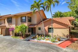 Picture of 985 SW 113Th Ter, Pembroke Pines, FL 33025