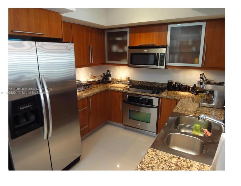 Picture of 888 S Douglas Rd # 1616, Coral Gables FL 33134
