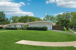 Picture of 7640 SW 165Th Ter, Palmetto Bay, FL 33157