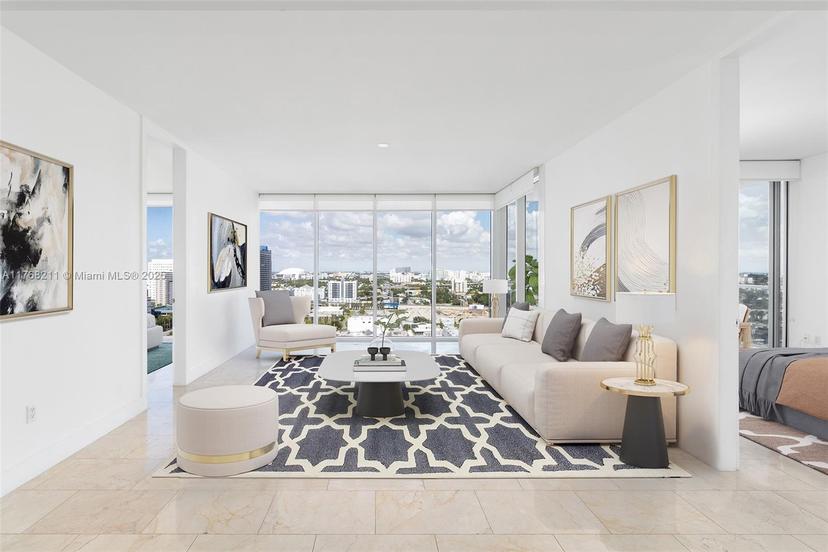 Picture of 1040 Biscayne Blvd # 1806, Miami FL 33132