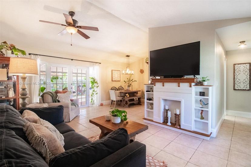 Picture of 5950 NW 192Nd St, Hialeah FL 33015
