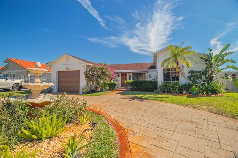Picture of 5950 NW 192Nd St, Hialeah FL 33015