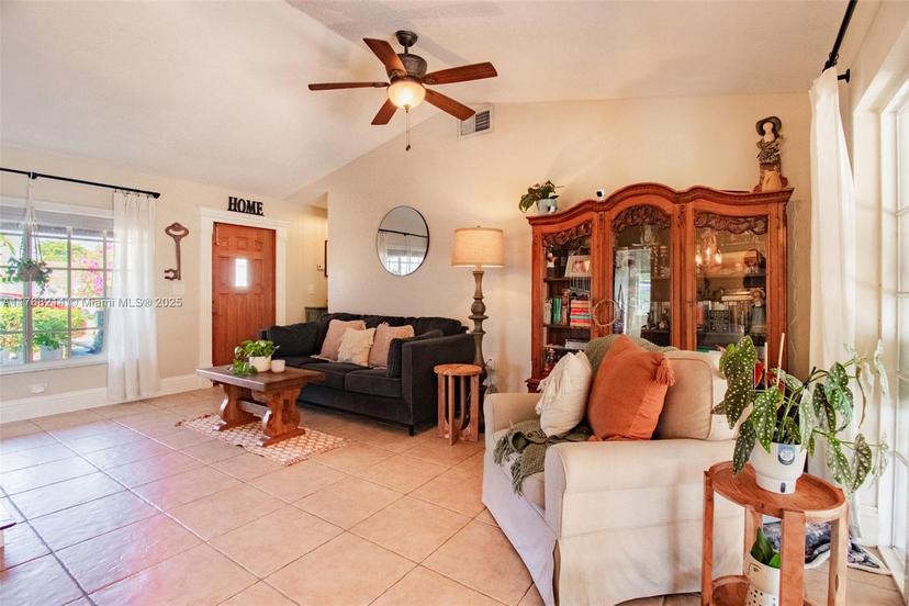 Picture of 5950 NW 192Nd St, Hialeah FL 33015