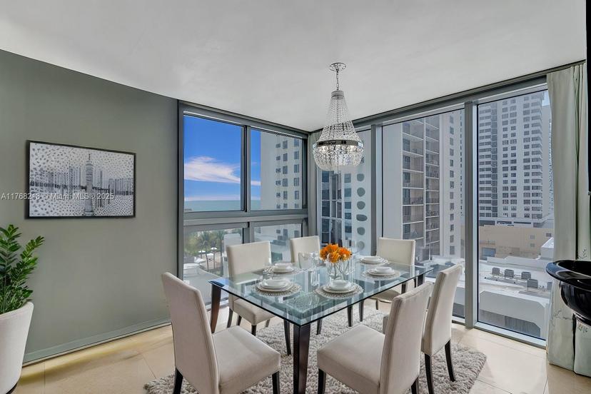 Picture of 2655 Collins Ave # 904, Miami Beach FL 33140