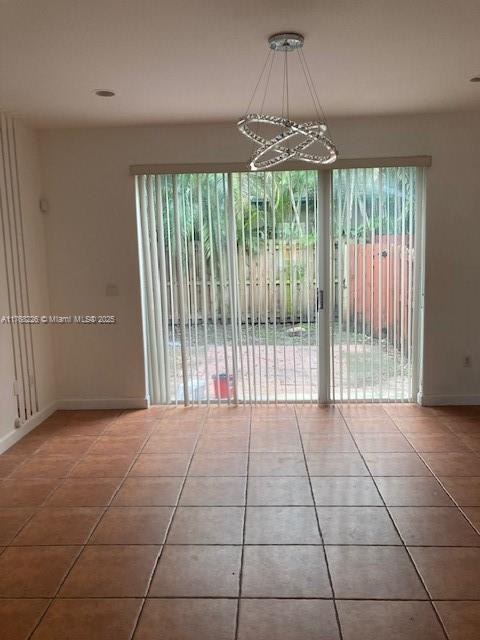 Picture of 5450 NW 107Th Ave # 705, Doral FL 33178