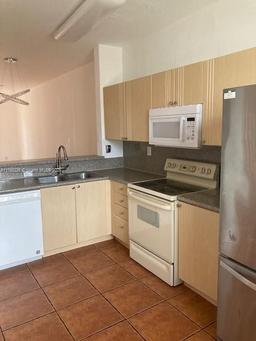 Picture of 5450 NW 107Th Ave # 705, Doral, FL 33178