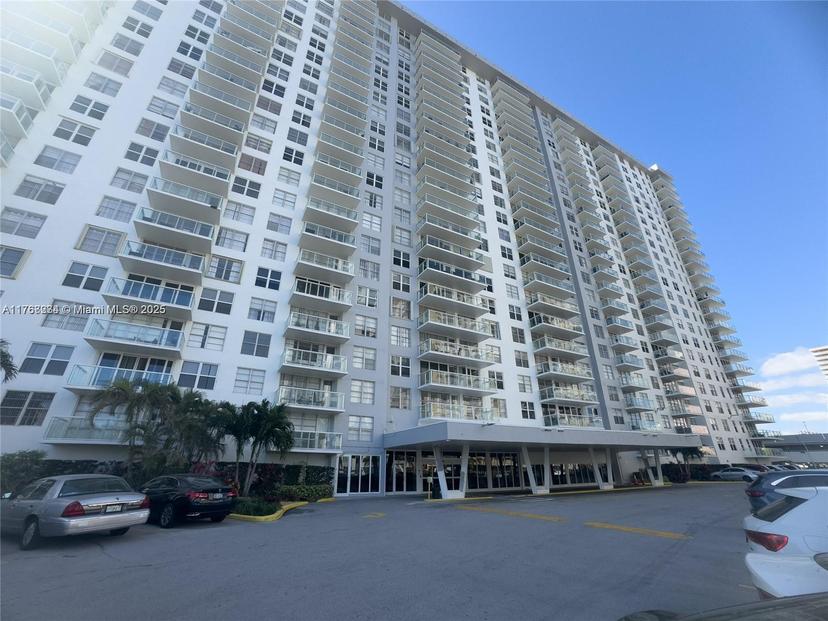 Picture of 230 174Th St # 417, Sunny Isles Beach FL 33160