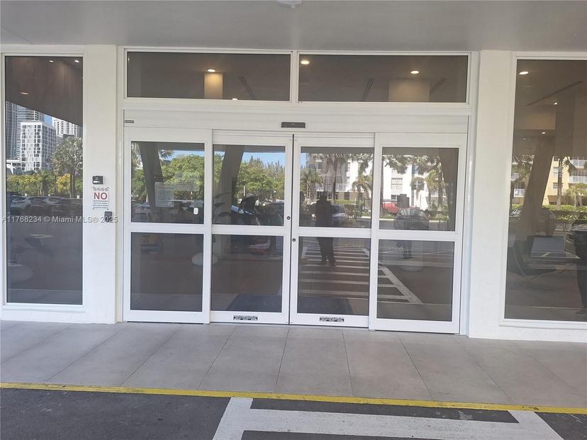 Picture of 230 174Th St # 417, Sunny Isles Beach FL 33160