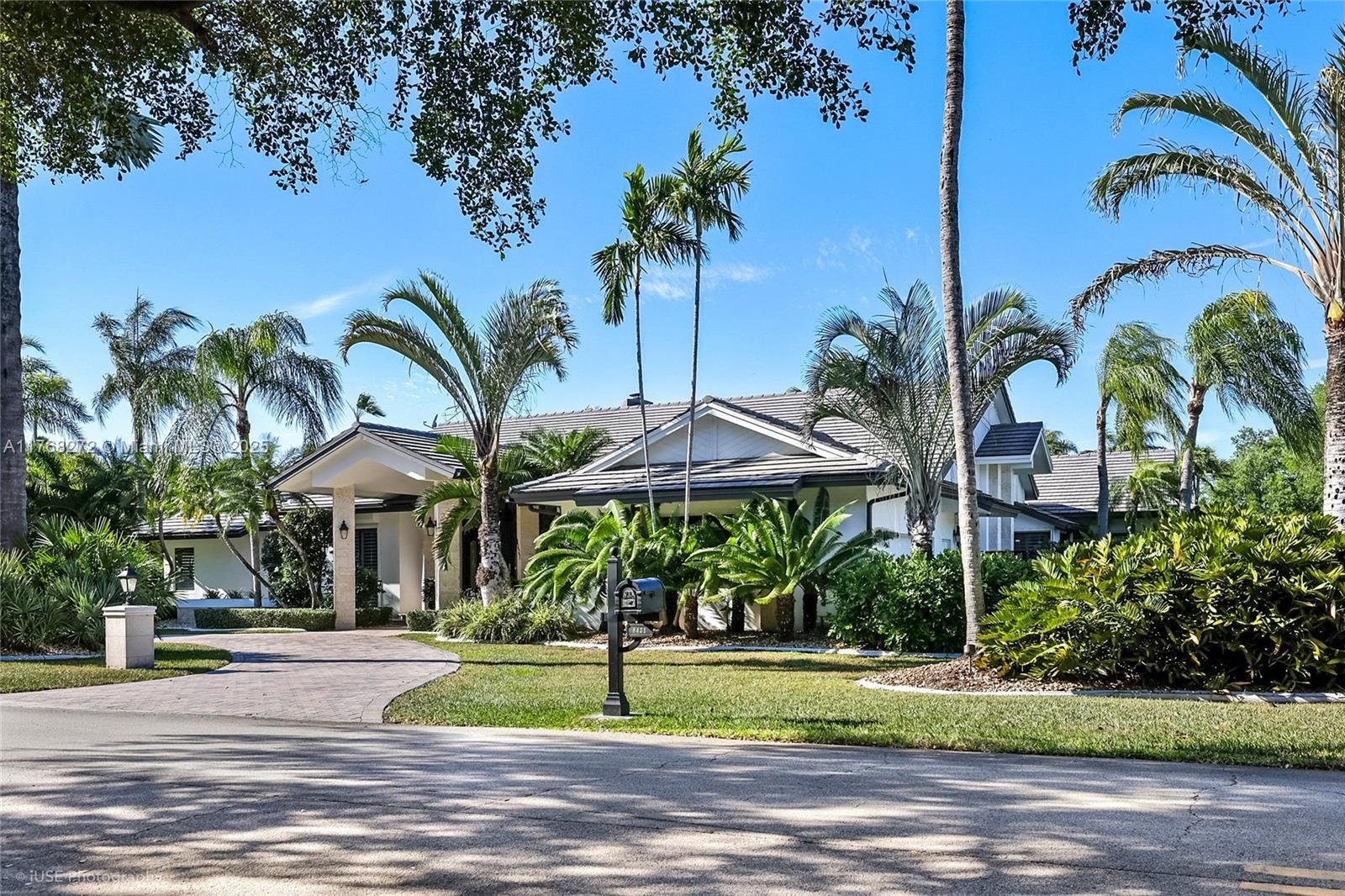 Picture of 8431 SW 100Th St, Miami, FL 33156