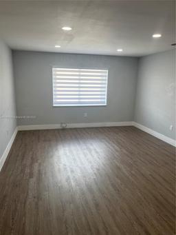 Picture of 4050 NW 135Th St # 9, Opa-Locka, FL 33054