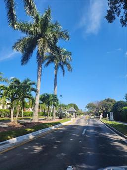 Picture of 10747 W Clairmont Cir # 204, Tamarac, FL 33321