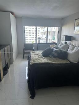 Picture of 1200 West Ave # 715, Miami Beach, FL 33139