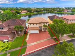 Picture of 2845 NE 41St Rd, Homestead, FL 33033