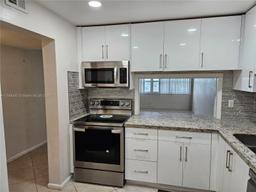 Picture of 330 SE 2Nd St # 504G, Hallandale Beach, FL 33009