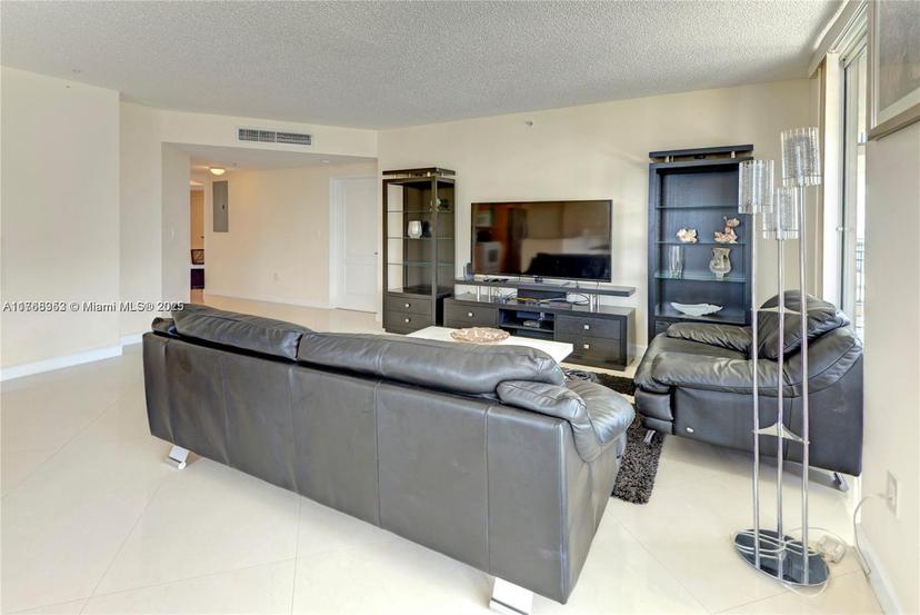 Picture of 17555 Atlantic Blvd # 902, Sunny Isles Beach FL 33160