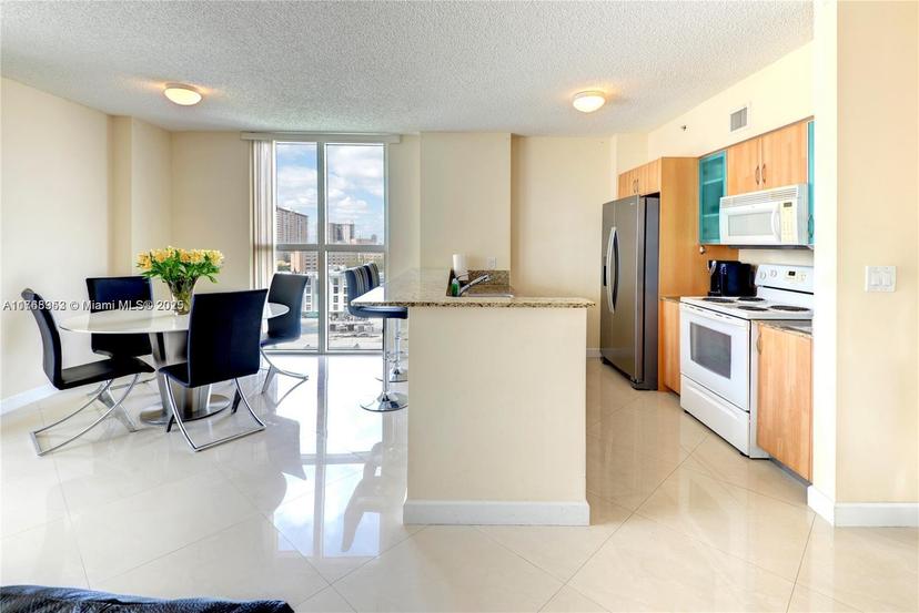 Picture of 17555 Atlantic Blvd # 902, Sunny Isles Beach FL 33160