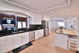 Picture of 30 SW 136Th Ave, Miami, FL 33184