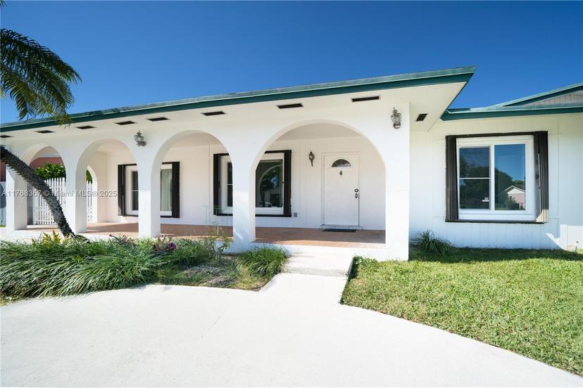 Picture of 11015 SW 159Th Ter, Miami FL 33157