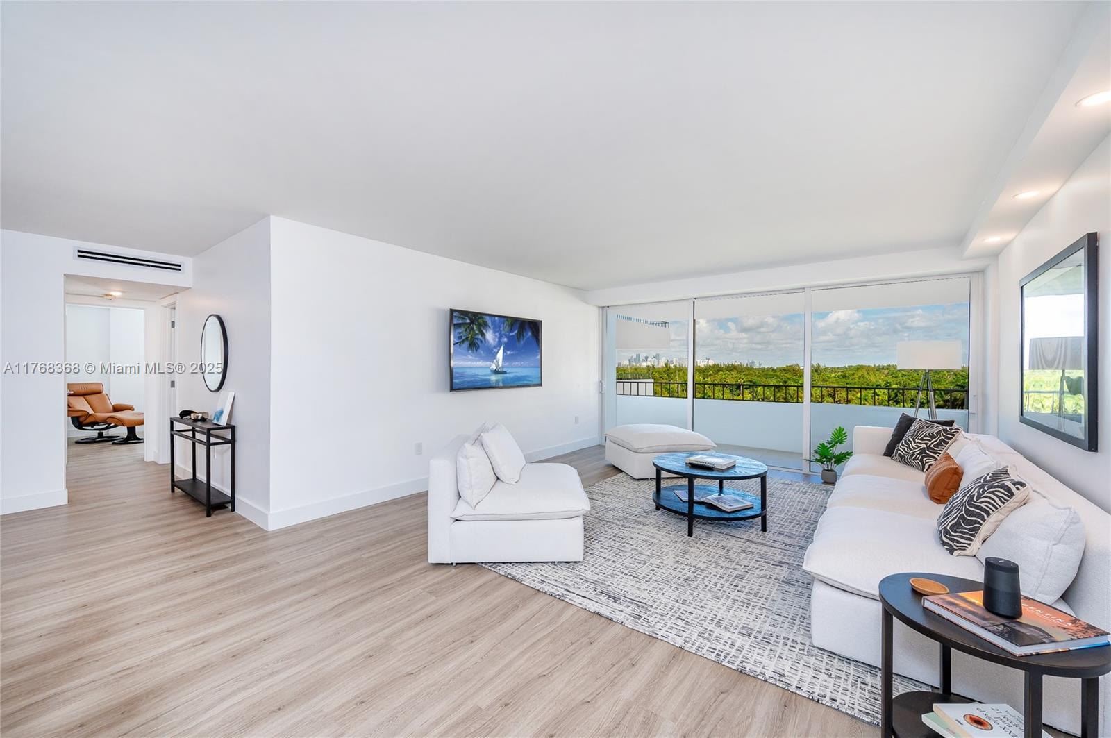 Picture of 199 Ocean Lane Dr # 706, Key Biscayne, FL 33149