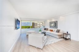 Picture of 199 Ocean Lane Dr # 706, Key Biscayne, FL 33149