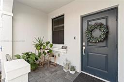 Picture of 13416 SW 287Th Ter, Homestead, FL 33033
