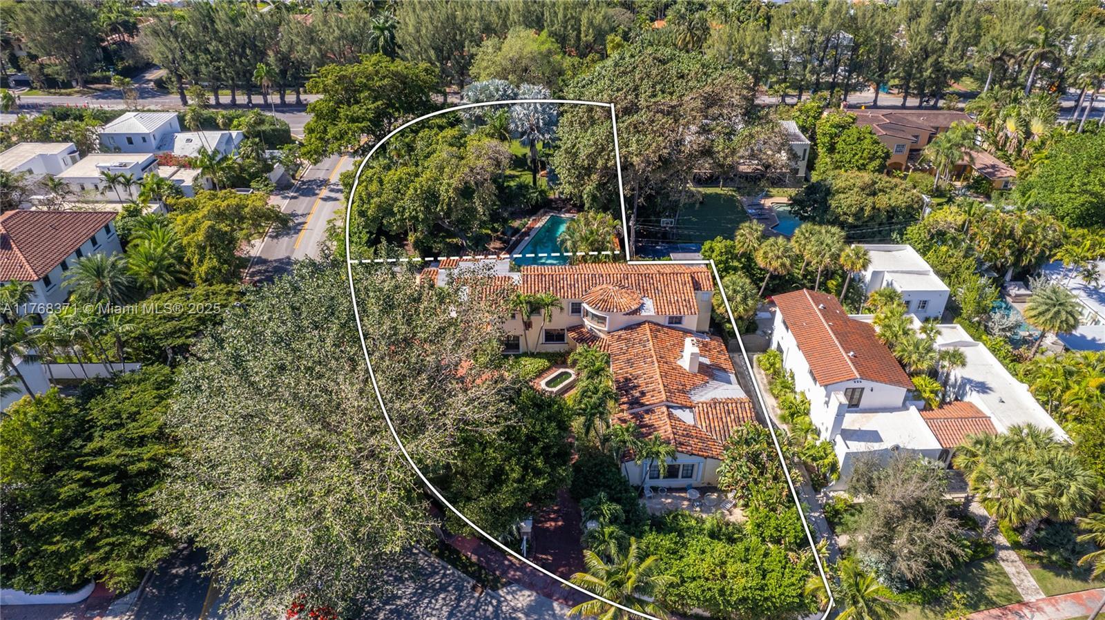 Picture of 3500A Flamingo Dr, Miami Beach, FL 33140