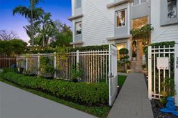 Picture of 306 NE 8Th Ave # 306, Fort Lauderdale, FL 33301