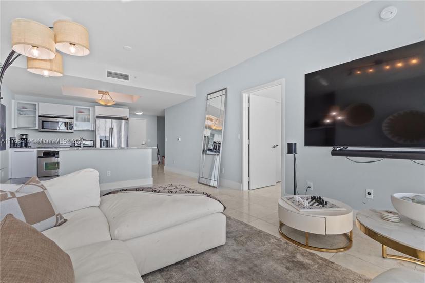 Picture of 888 Biscayne Blvd # 4203, Miami FL 33132