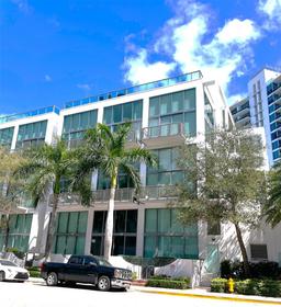 Picture of 6000 Collins Ave # 546, Miami Beach, FL 33140
