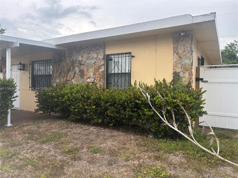 Picture of 2637 NW 7Th St, Pompano Beach FL 33069