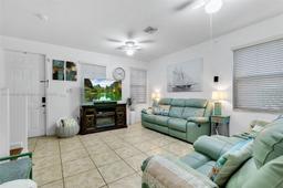 Picture of 731 SE 32Nd Ter, Homestead, FL 33033