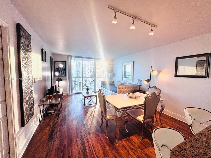 Picture of 1155 Brickell Bay Dr # 1805, Miami FL 33131