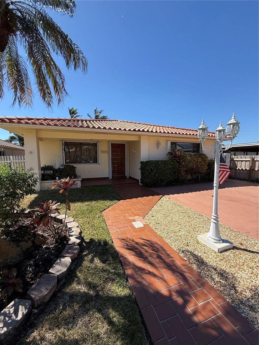 Picture of 7890 W 5Th Ln, Hialeah FL 33014