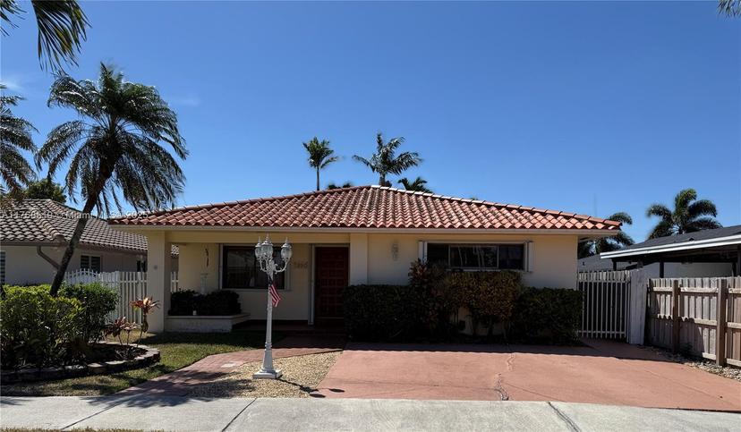 Picture of 7890 W 5Th Ln, Hialeah FL 33014
