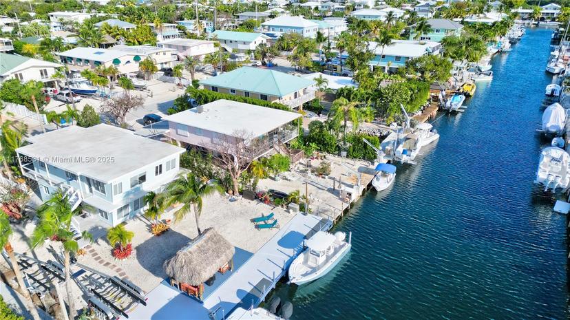 Picture of 162 Azalea Street, Plantation Key FL 33070