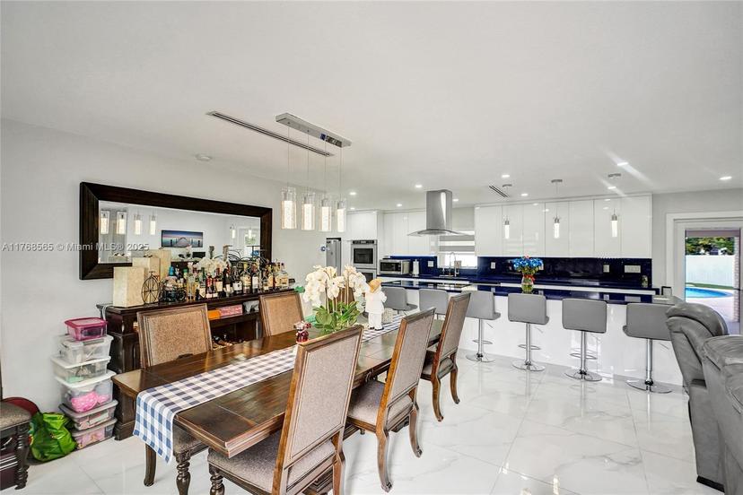 Picture of 9633 SW 11Th Ter, Miami FL 33174