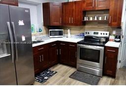 Picture of 8320 NW 10 Ave, Miami, FL 33150