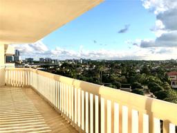 Picture of 1000 W Island Blvd # 712, Aventura, FL 33160