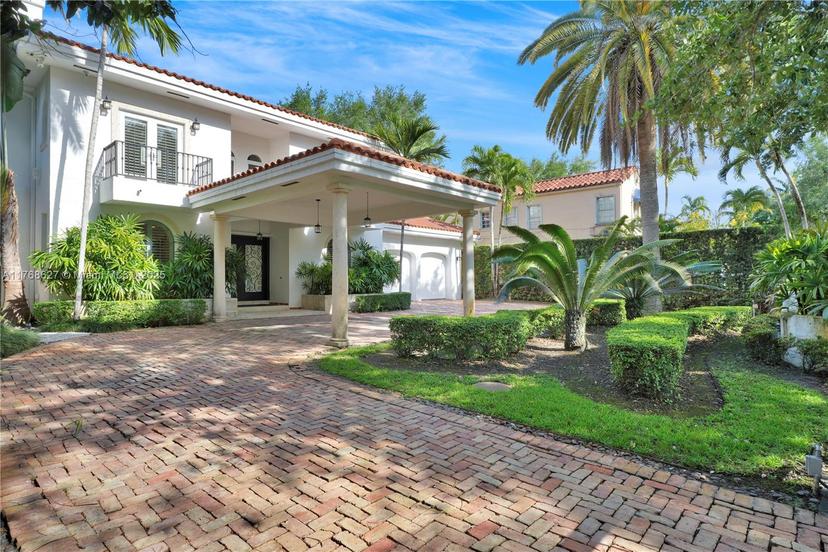 Picture of 2115 Country Club Prado, Coral Gables FL 33134