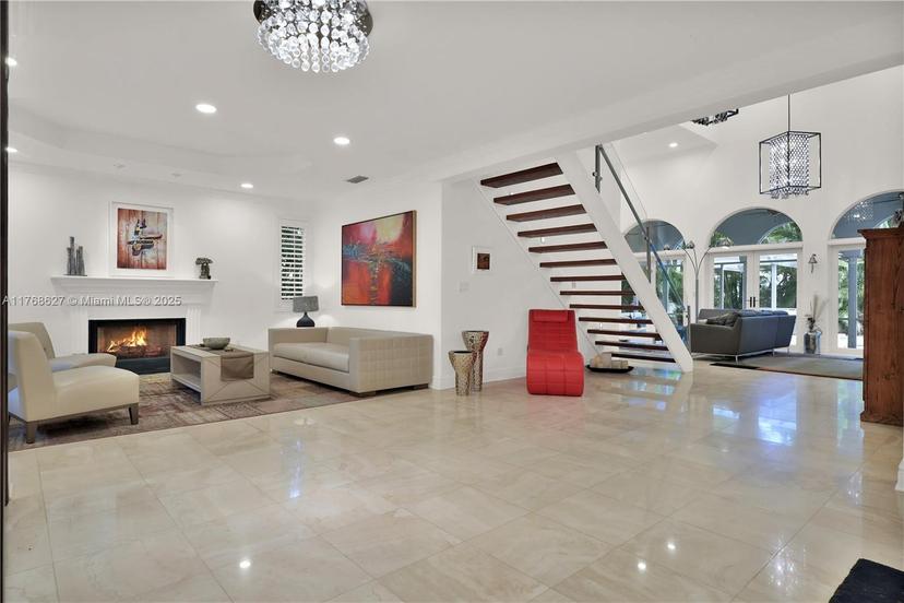 Picture of 2115 Country Club Prado, Coral Gables FL 33134