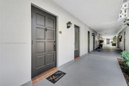 Picture of 1101 Hillcrest Ct # 109, Hollywood, FL 33021