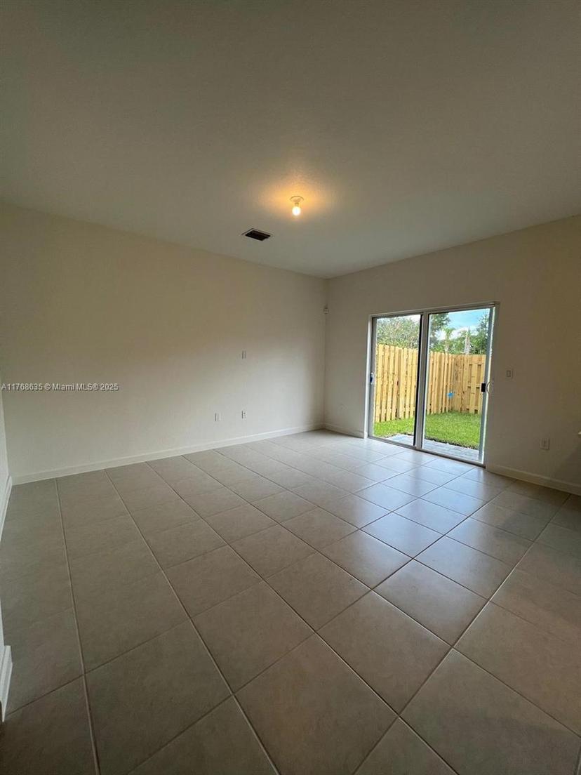 Picture of 11965 NW 47Th Mnr, Coral Springs FL 33076