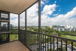 Picture of 20301 W Country Club Dr # 1421, Aventura, FL 33180