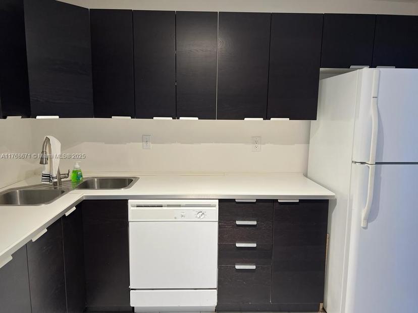 Picture of 2750 NE 183Rd St # 1207, Aventura FL 33160