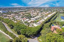 Picture of 4741 NW 94Th Ct, Doral, FL 33178
