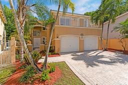 Picture of 4741 NW 94Th Ct, Doral, FL 33178