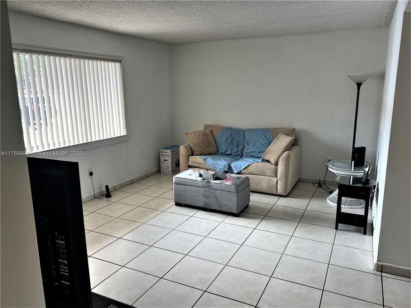 Picture of 8401 SW 107Th Ave # 121E, Miami FL 33173