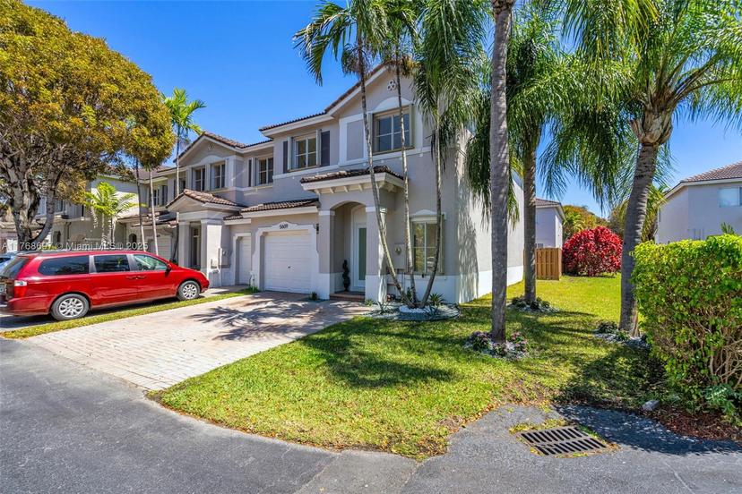 Picture of 5609 NW 113Th Ct, Doral FL 33178