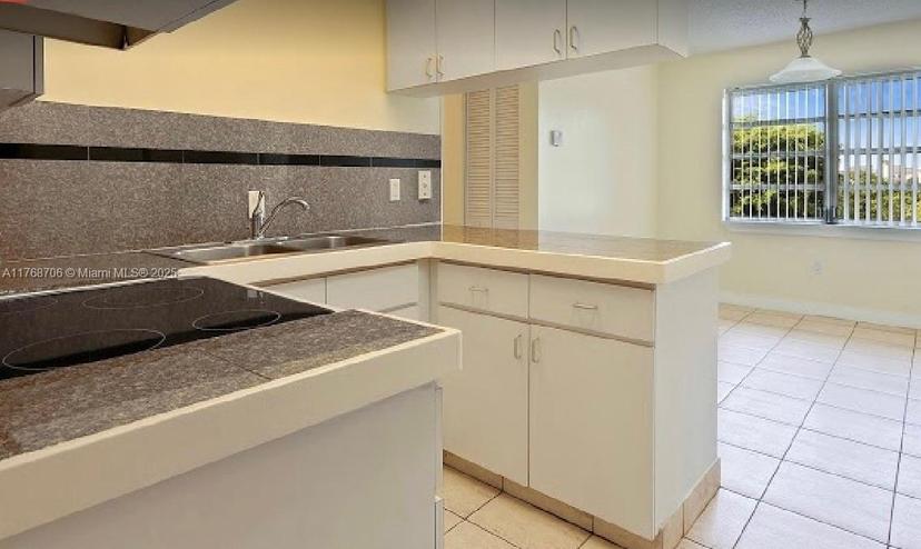 Picture of 10651 SW 108Th Ave # 4B, Miami FL 33176